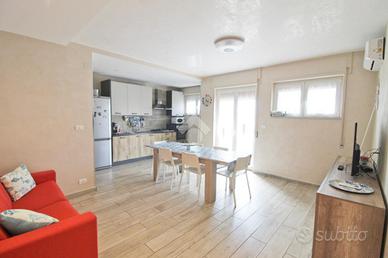 5 LOCALI A CAMPOMARINO