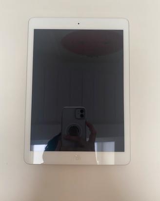 iPad Air 1a gen — 16 GB — Wi-Fi — Argento