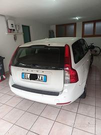 Volvo V50 D2