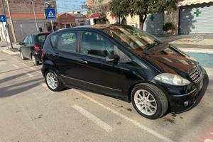 Vendi mercedes classe a 180