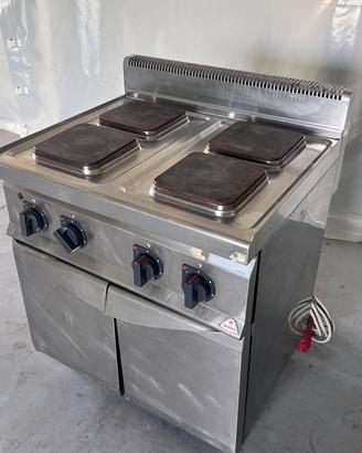 Cucina 4 fuochi piastre radianti 70x80x90 a 380V