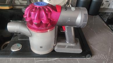 Dyson v7