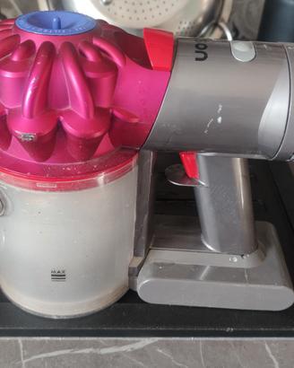 Dyson v7