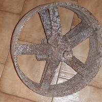 Ruota carriola antica