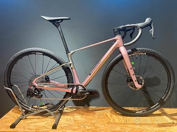 Mondraker Arid Carbon R NUOVA 2026