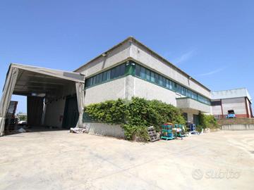 MULTILOCALE A POGGIO MIRTETO