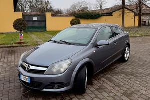 OPEL ASTRA 1.9 GTC AUTOMATICO NEOPATENTATO