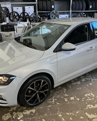 Cerchi NUOVI Volkswagen Polo raggio 17 cod.47824