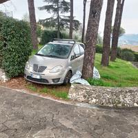 lancia musa platino gpl