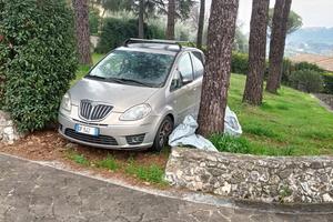 lancia musa platino gpl