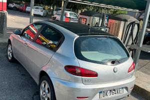 Alfa Romeo 147