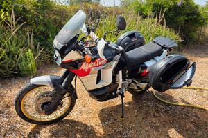 Honda Africa Twin RD04 750