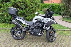 Benelli TRK 502X