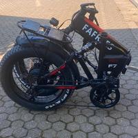 Bici elettrica pieghevole, ideale per fuori strada