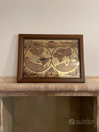 Quadro con planisfero