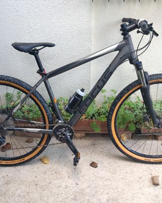 MOUNTAIN BIKE PRATICAMENTE NUOVA FOCUS WHISTLER3.9