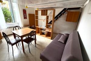 MONOLOCALE A PORTICI