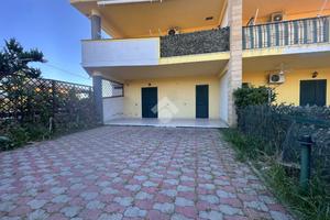 3 LOCALI A VILLAPIANA