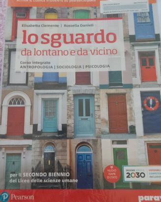 9788839537423
Lo sguardo da vicino e da lontano 