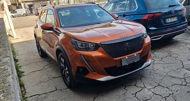 Peugeot 2008 PureTech 100 S&S Allure