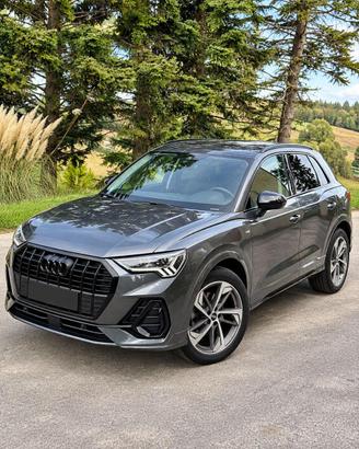AUDI Q3 35  MHEV S TRONIC - S LINE BLACK LINE