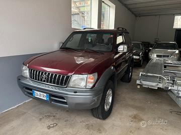 Stupendo Toyota Land Cruiser Kzj 90 3.0TD Bordeaux