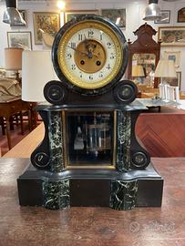 Orologio con pendolo