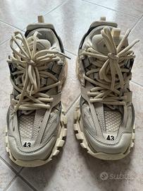 Balenciaga track