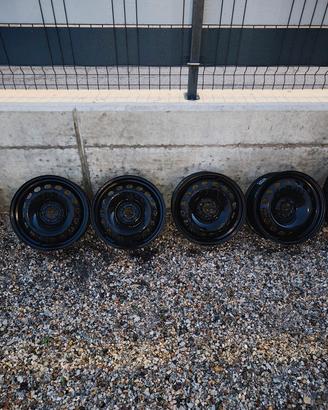 Cerchi Fiat 5 fori 16"