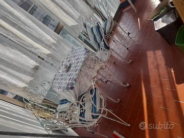 TAVOLO BIANCO PER ESTERNO IN FERRO