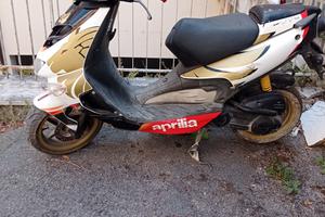 Aprilia SR 50 Manuel Poggiali