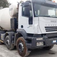 Iveco Trakker 410T45 + Betoniera Cifa