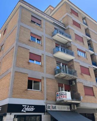 Appartamento di 111 m² con 4 locali a Nettuno