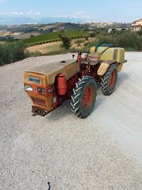 trattore Pasquali 956 con varie attrezzature