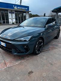 CUPRA LEON 1.5 HYBRID 150CV 2025