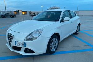 Alfa Romeo Giulietta 1.6 JTDm 105CV NEOPATENTATI