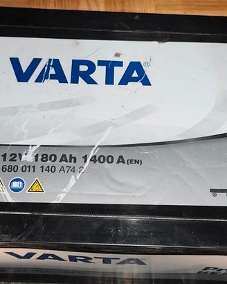Batteria Varta M12 180Ah 1400A