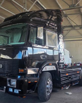 Iveco Turbostar 190.48 Pneumatico