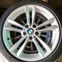 Cerchi e pneumatici per BMW 320
