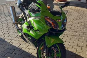 Kawasaki Ninja ZX-9R- 2003
