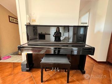 pianoforte Yamaha U1