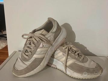 Adidas beige