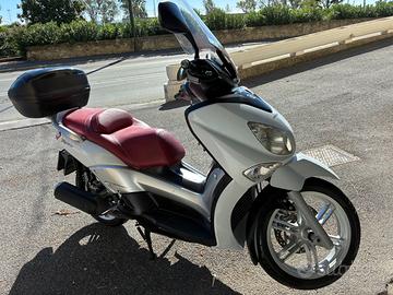 Yamaha X-City - 2011