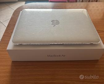 MacBook air 13” Apple Early 2015