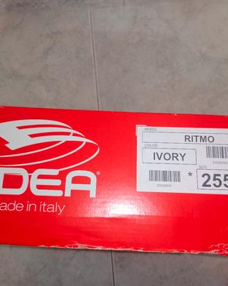 Stivaletto pattinaggio artistico