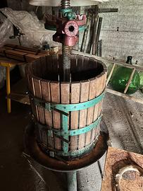 Torchio vino