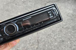 autoradio macrom