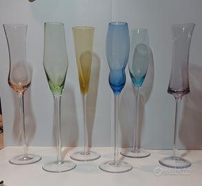 bicchieri colorati soffiati.