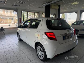 Toyota Yaris 1.4 D-4D 5 porte Lounge
