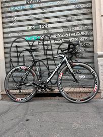 Bici da corsa Bianchi intenso